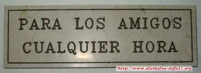 PARA LOS AMIGOS CUALQUIER HORA